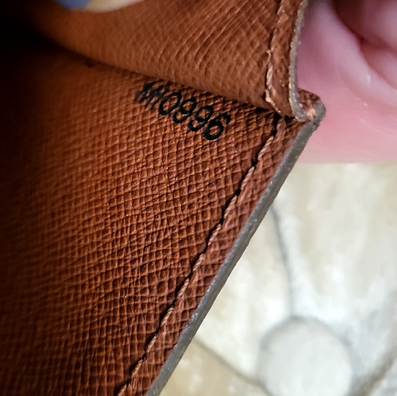 (SOLD)Authentic Louis Vuitton belt pouch - Picture 6 of 6